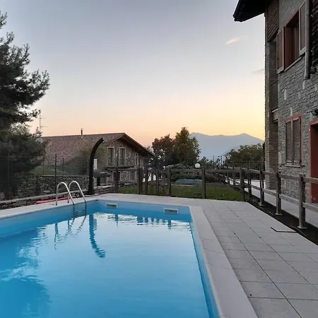 Jil House Relax Tra Lago E Natura Apartment *